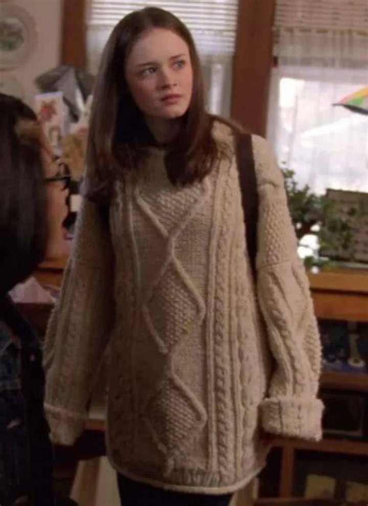 Rory Gilmore Sweater: The Iconic Fashion Statement of a Generation