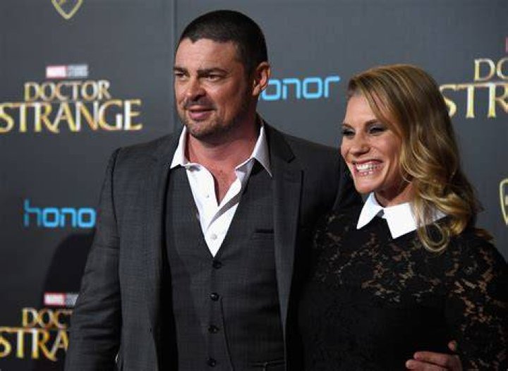 Who is Karl Urban's Wife? Exploring the Life of the Star and His Partner
